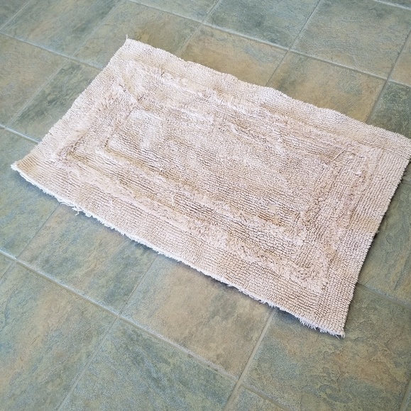 Small Cream Colored terry cloth knit rug/mat - Picture 5 of 7